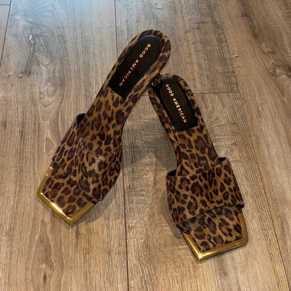 Good American Leopard Square Toe Heels